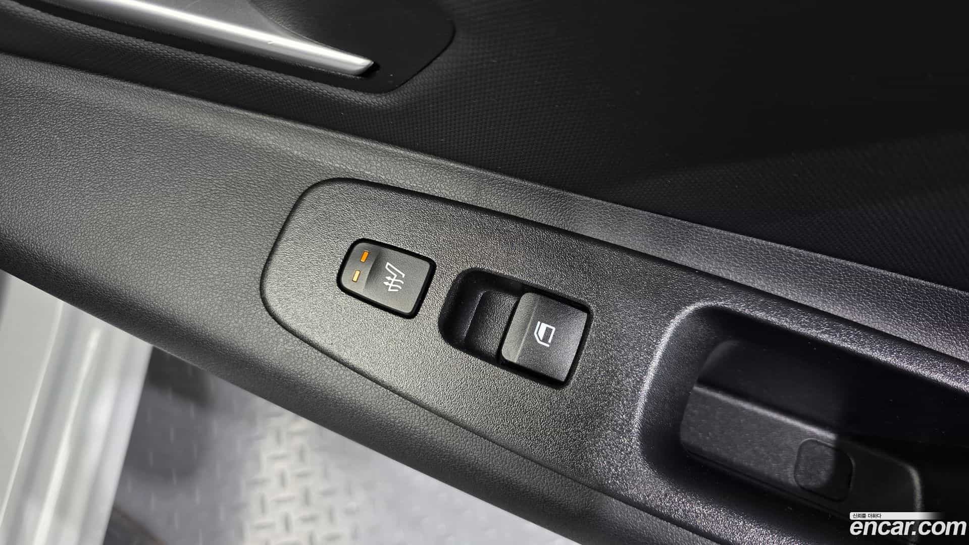 AVANTE Hyundai 2022.0-OPTION-022