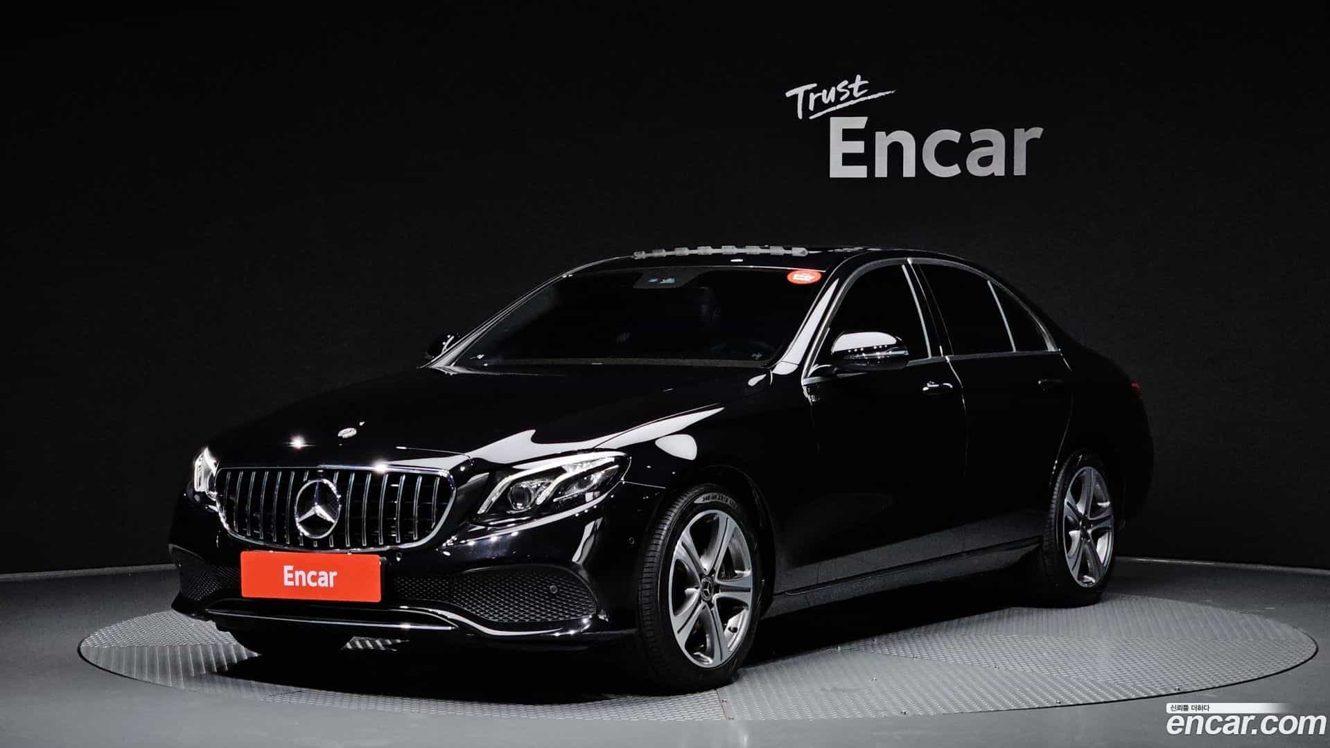 E-Class Mercedes-Benz 2018.11-OUTER-001