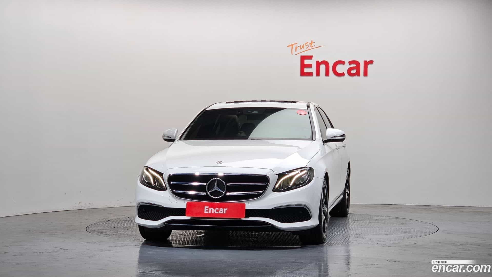 E-Class Mercedes-Benz 2020.0-OUTER-003