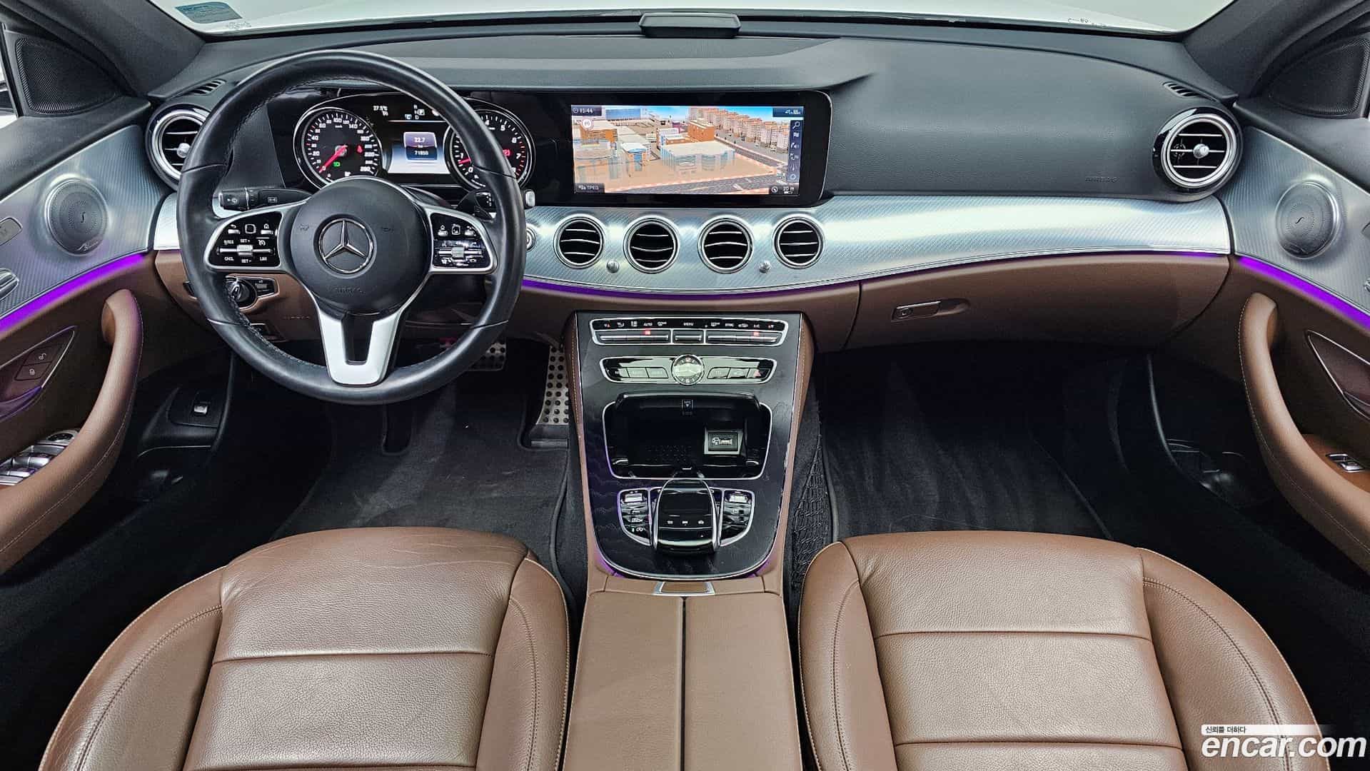E-Class Mercedes-Benz 2020.0-INNER-007