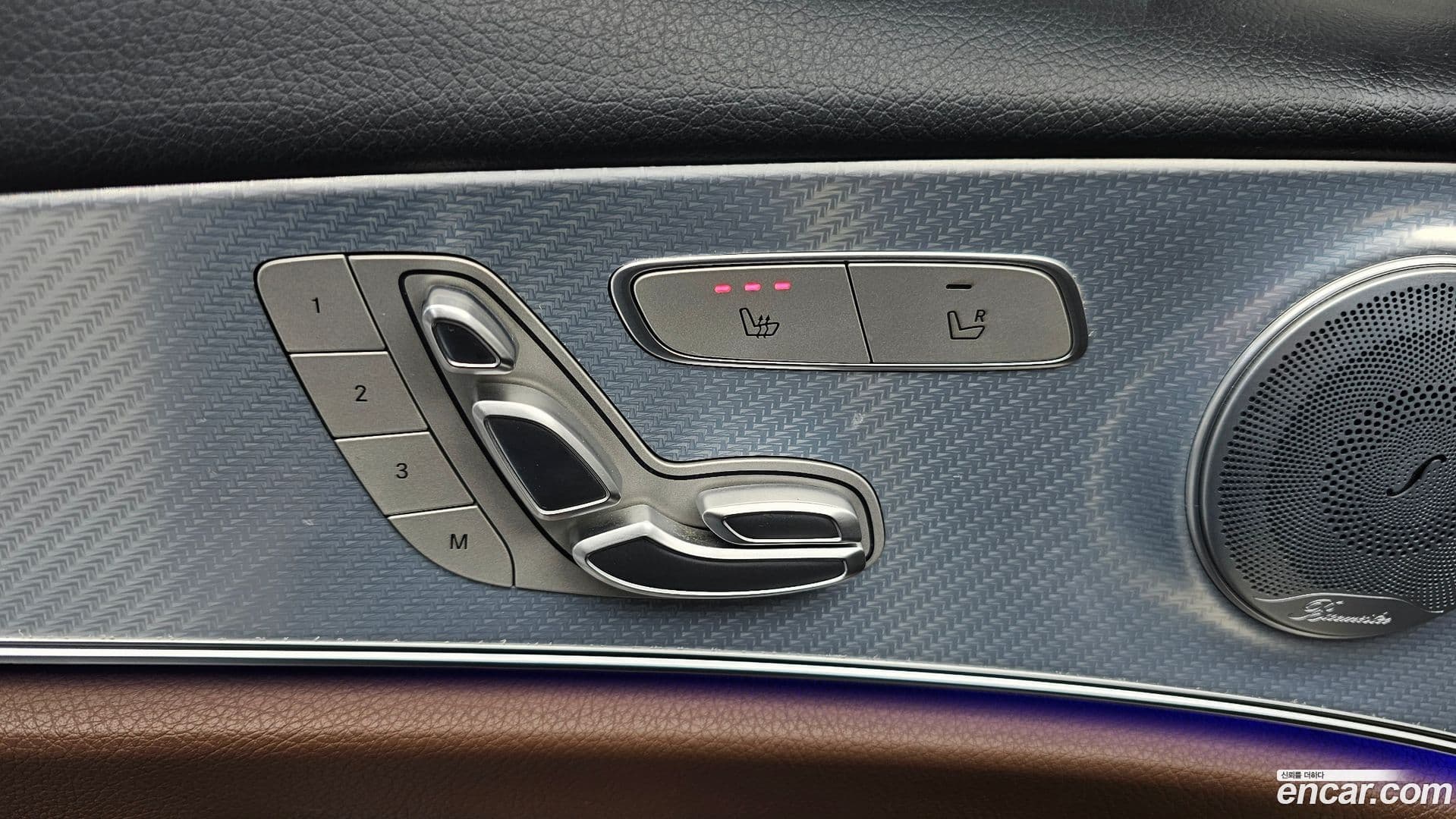 Main__Slider__Photo:E-Class Mercedes-Benz 2020.0-28