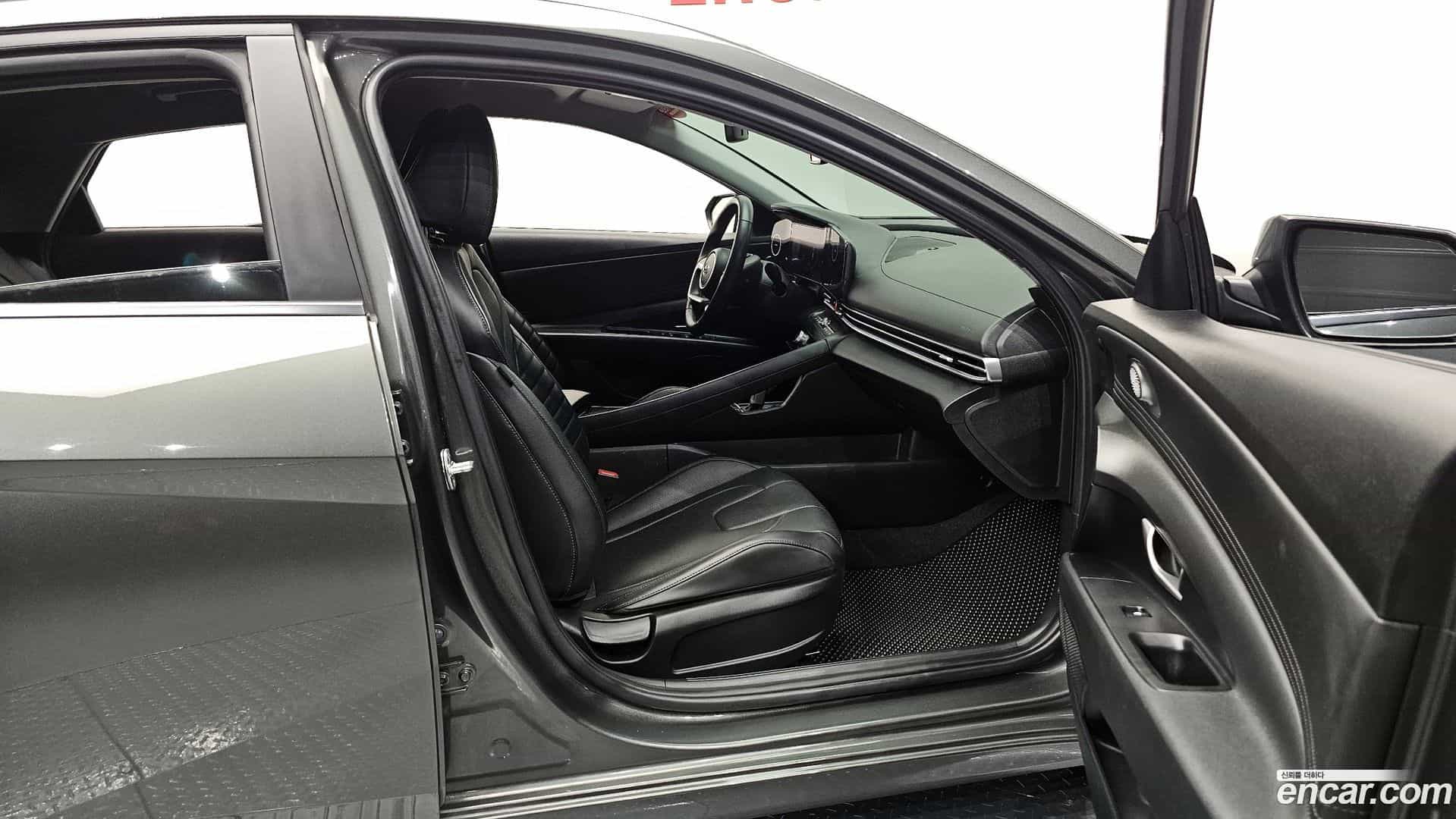 AVANTE Hyundai 2021.5-INNER-036