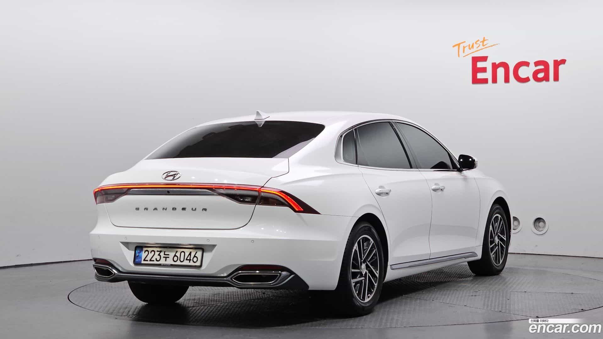 Grandeur Hyundai 2020.10-OUTER-002