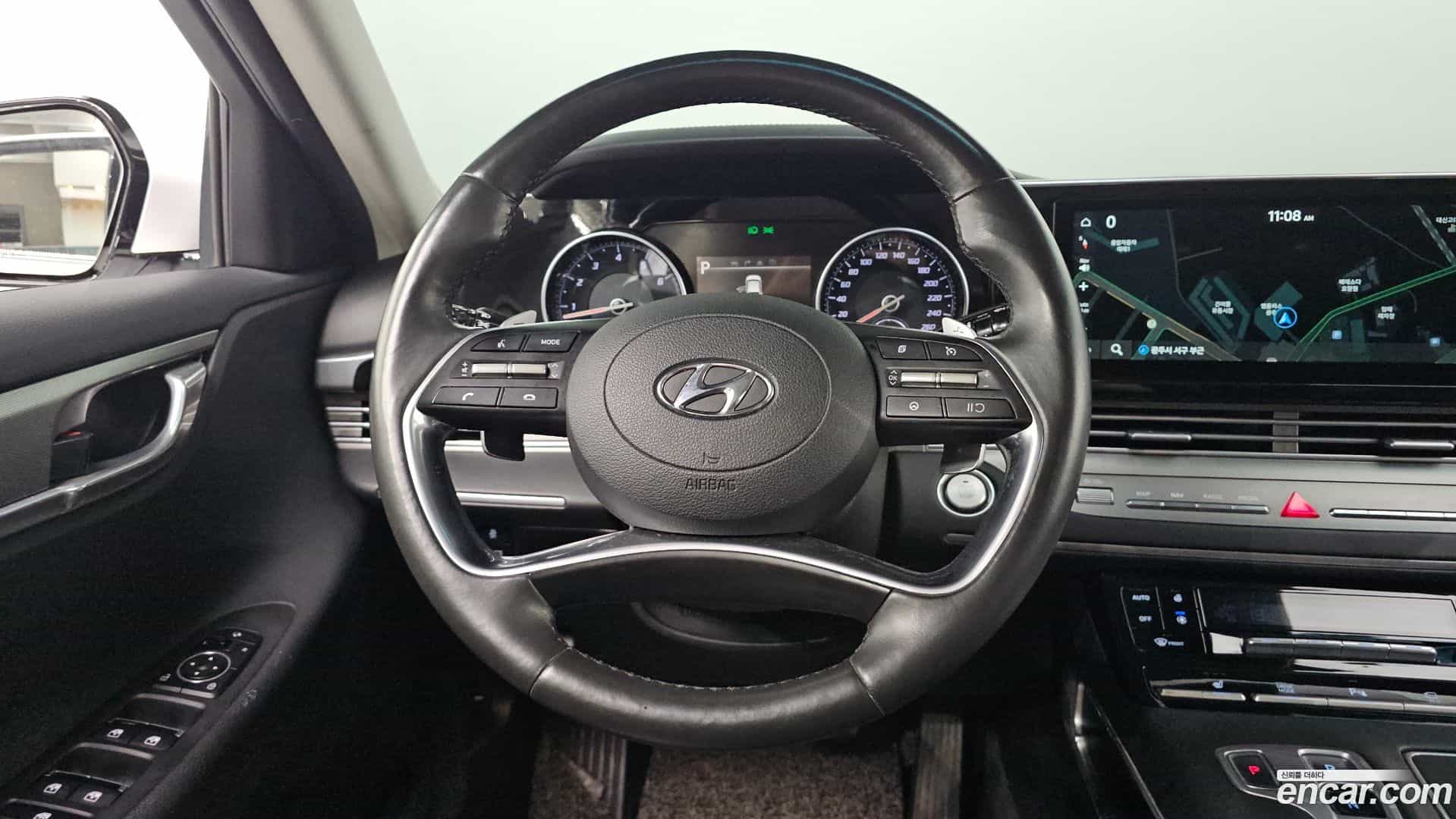 Grandeur Hyundai 2020.10-OPTION-015