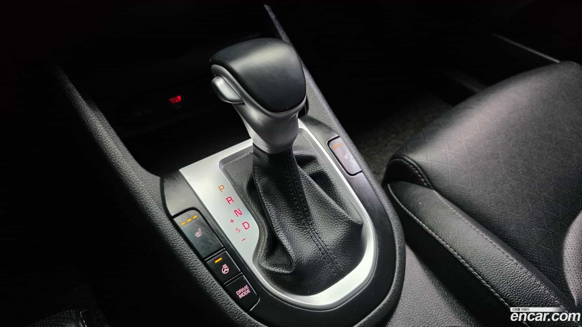 K3 Kia 2022.2-INNER-009