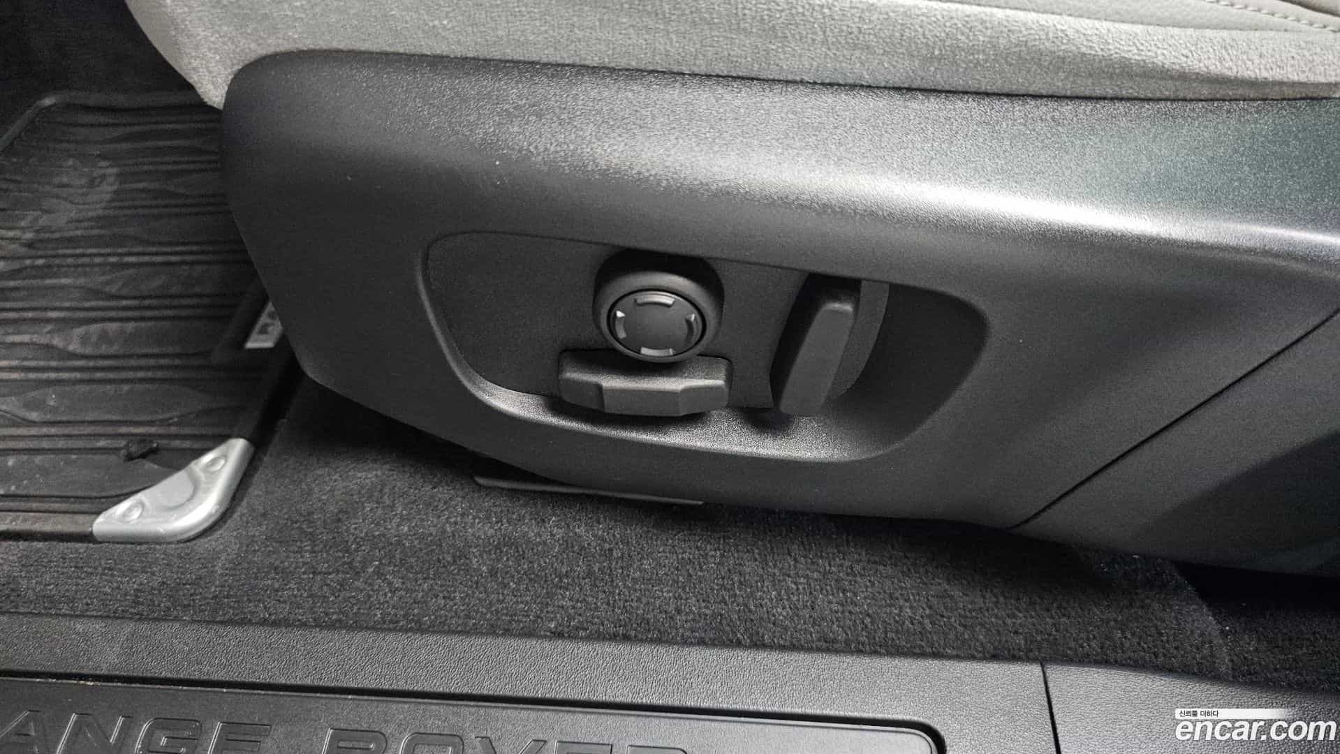 Range Rover Evoque Land Rover 2020.6-OPTION-048