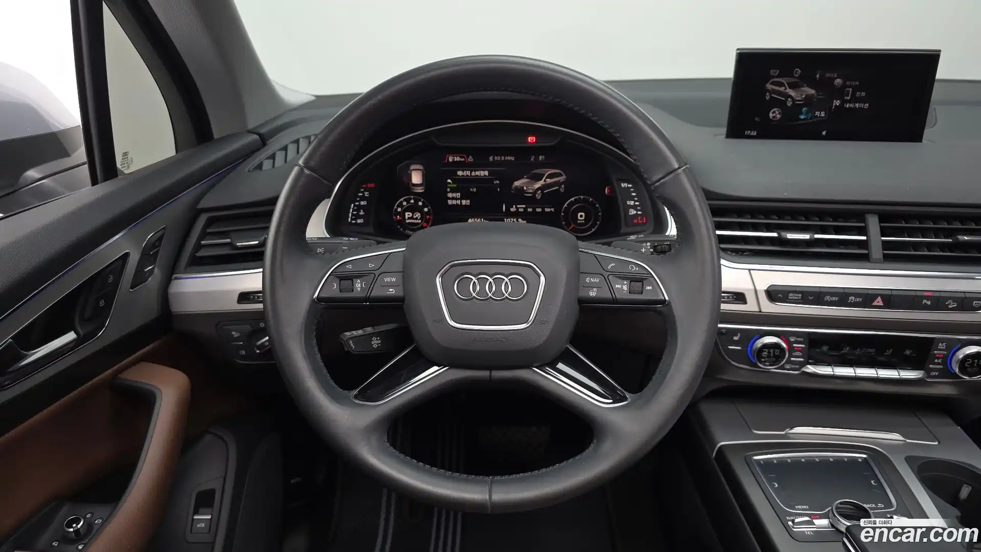 Q7 Audi 2019.10-OPTION-017