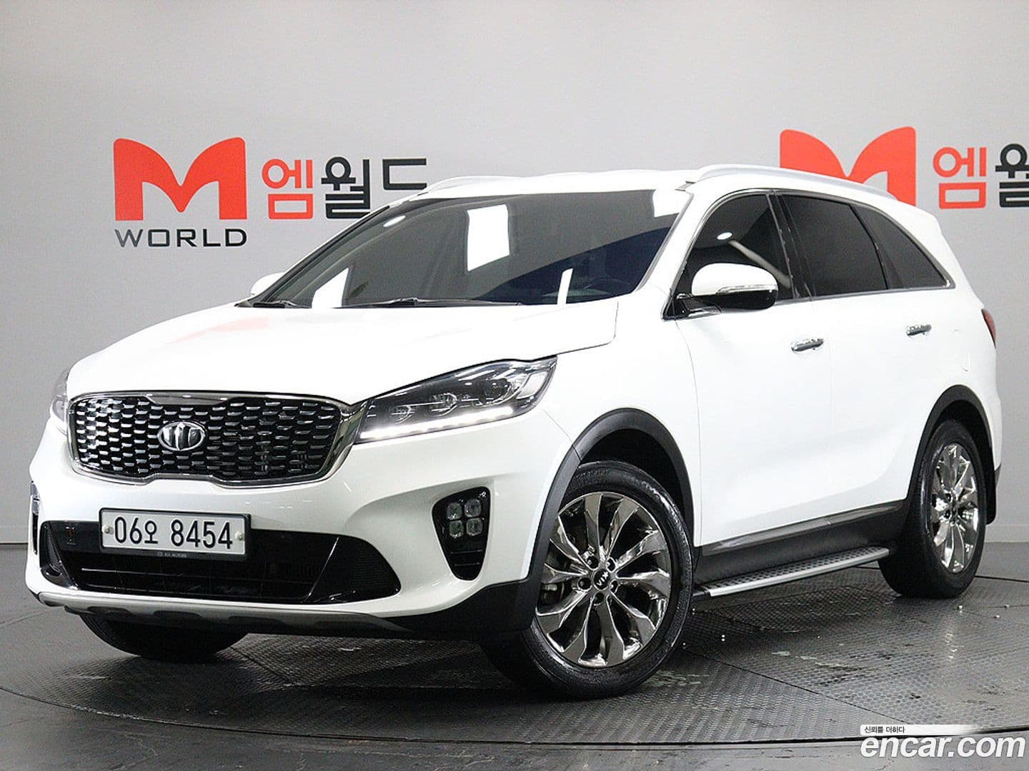 Main__Slider__Photo:Sorento Kia 2018.2-0