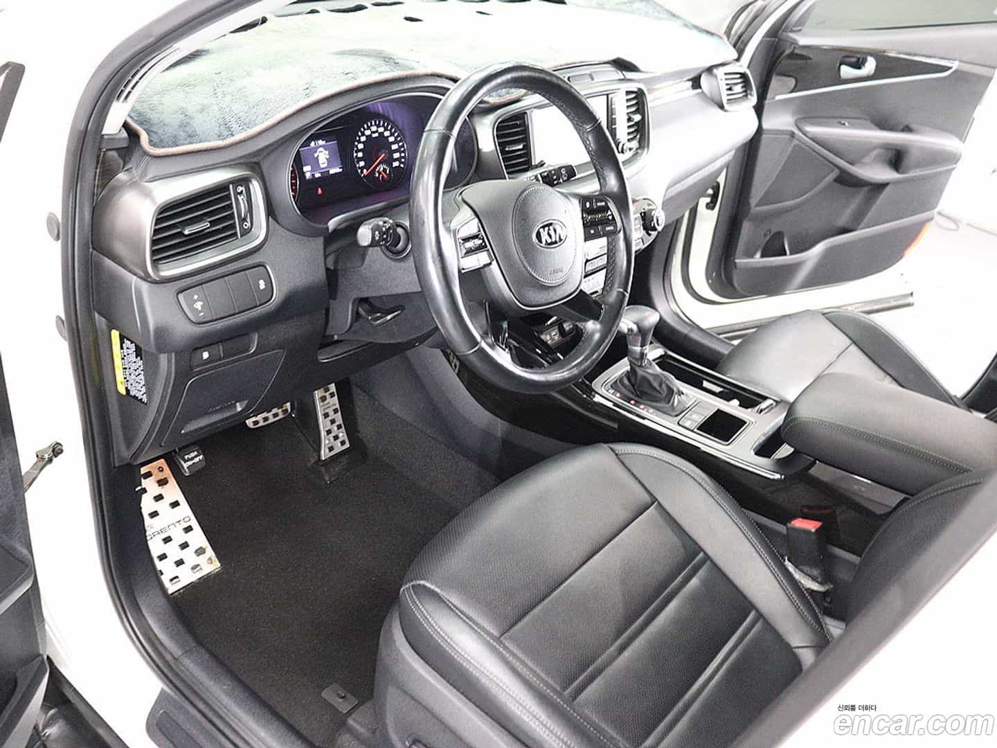 Sorento Kia 2018.2-OPTION-021