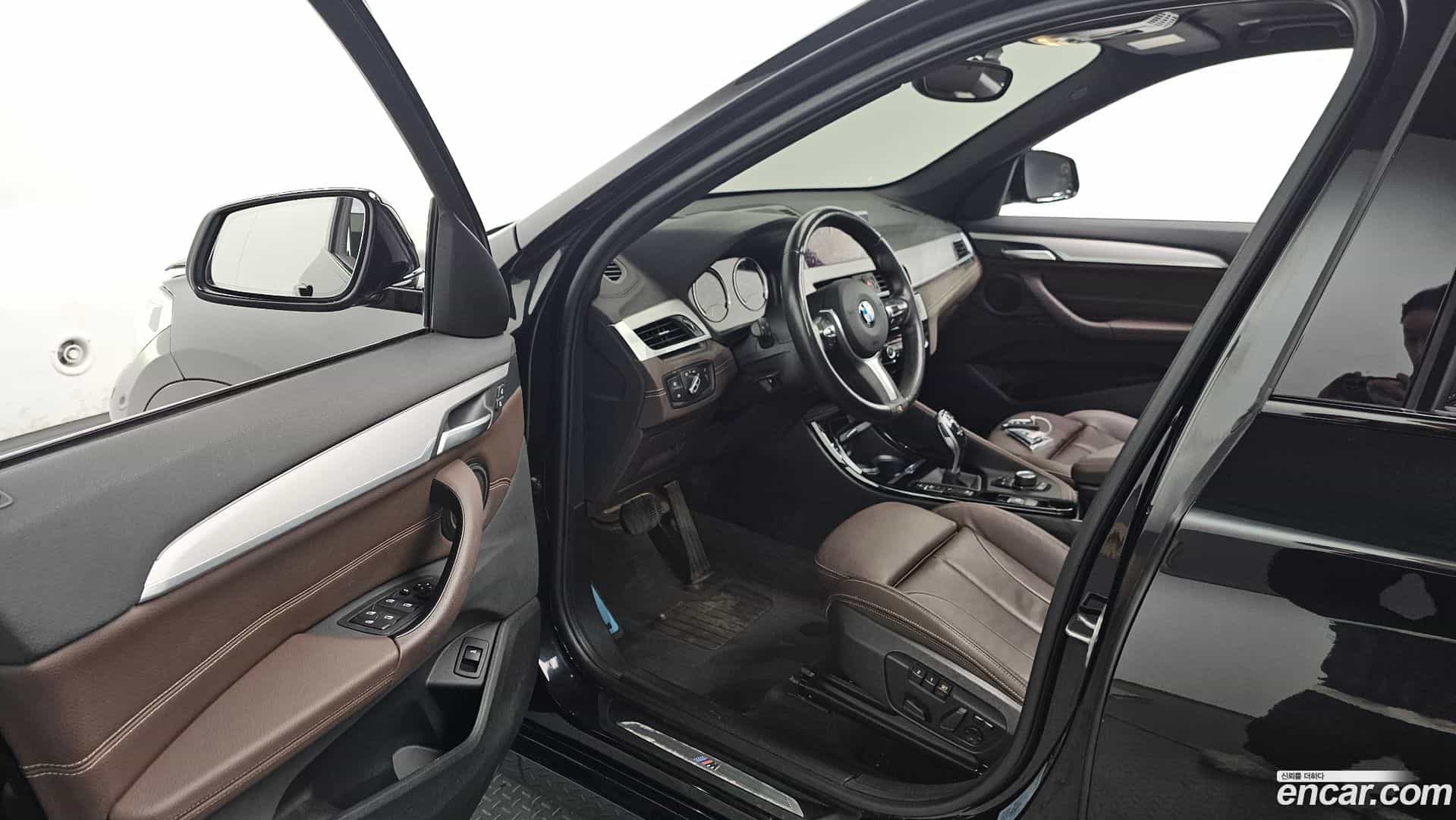 X1 BMW 2021.3-INNER-010