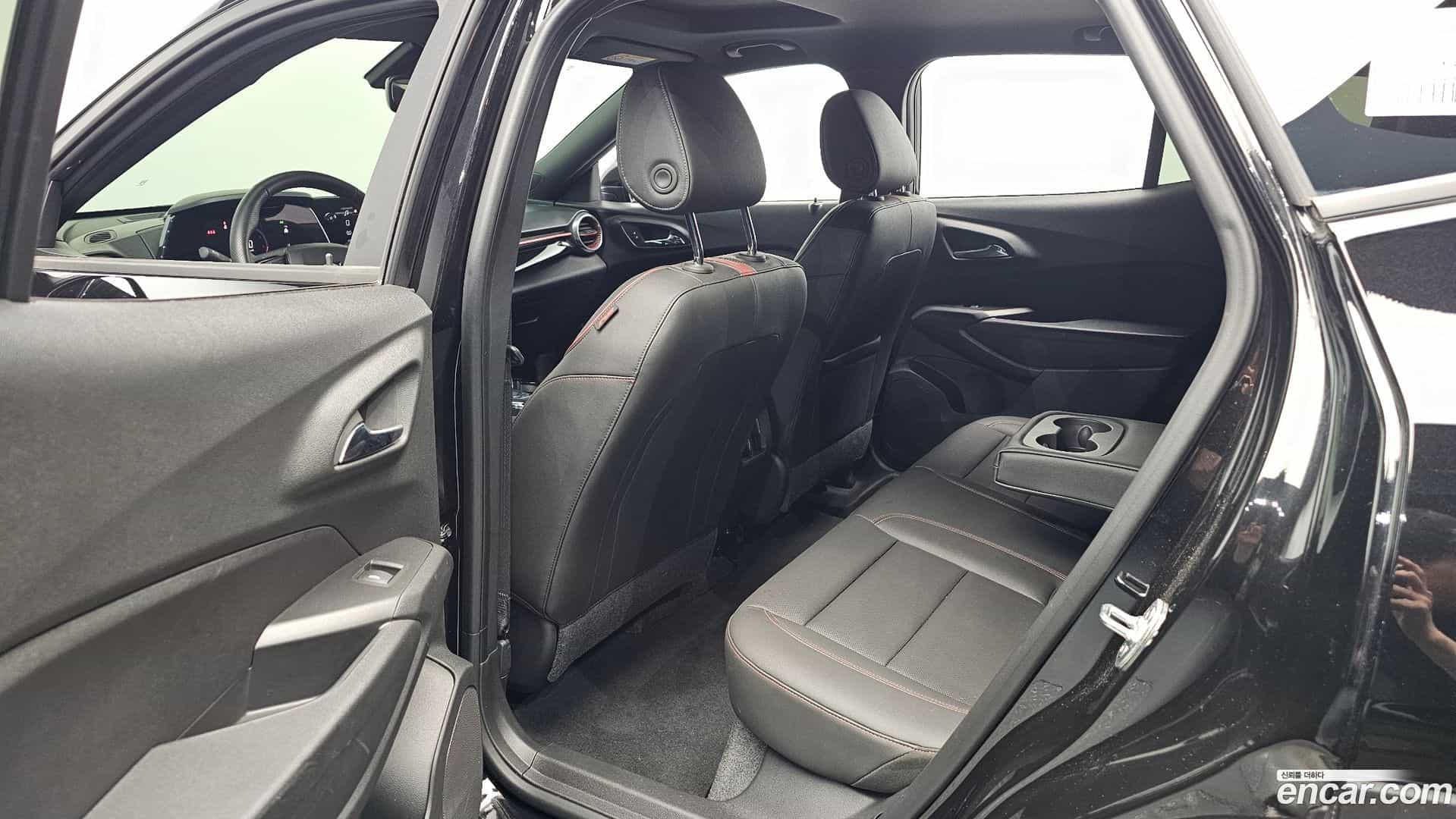 Trax Chevrolet 2023.9-OPTION-041