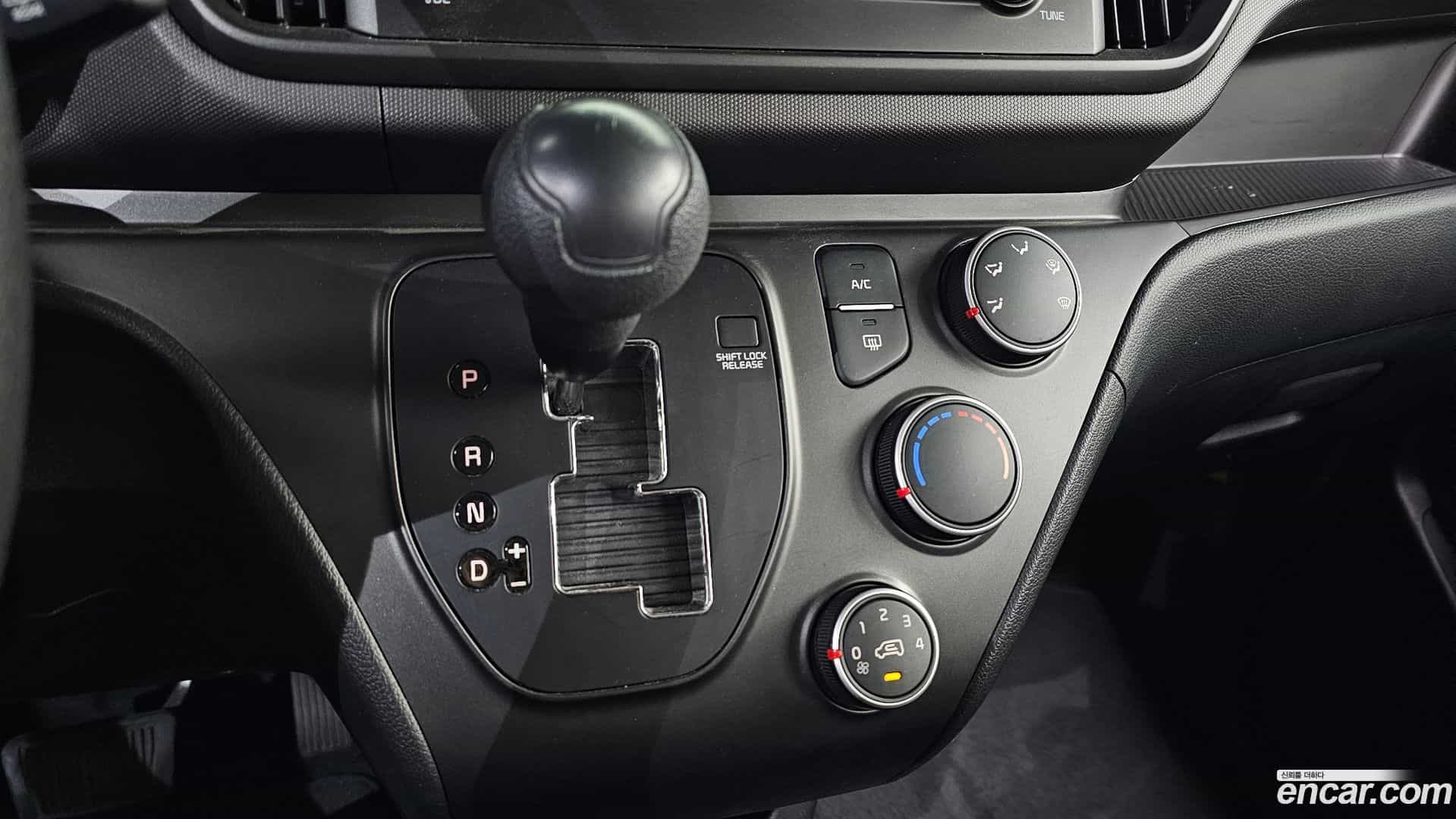 RAY Kia 2022.10-INNER-009