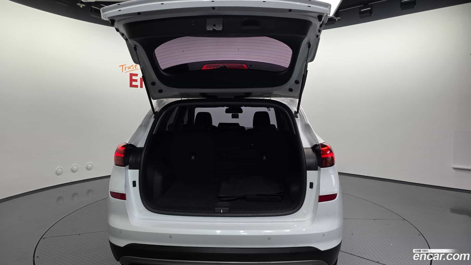Tucson Hyundai 2019.1-OPTION-046