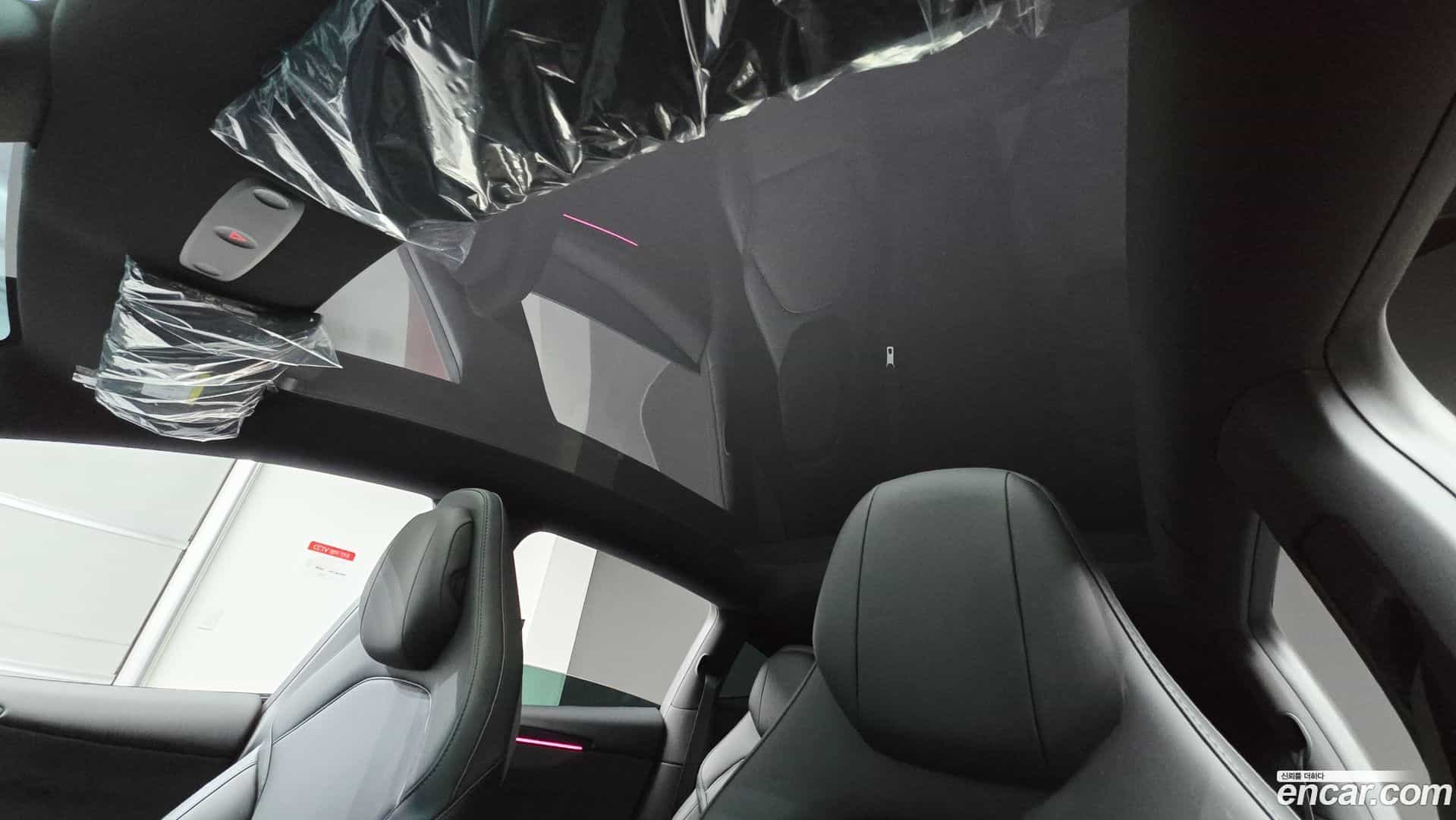 Model Y Tesla 2026.3-OPTION-024