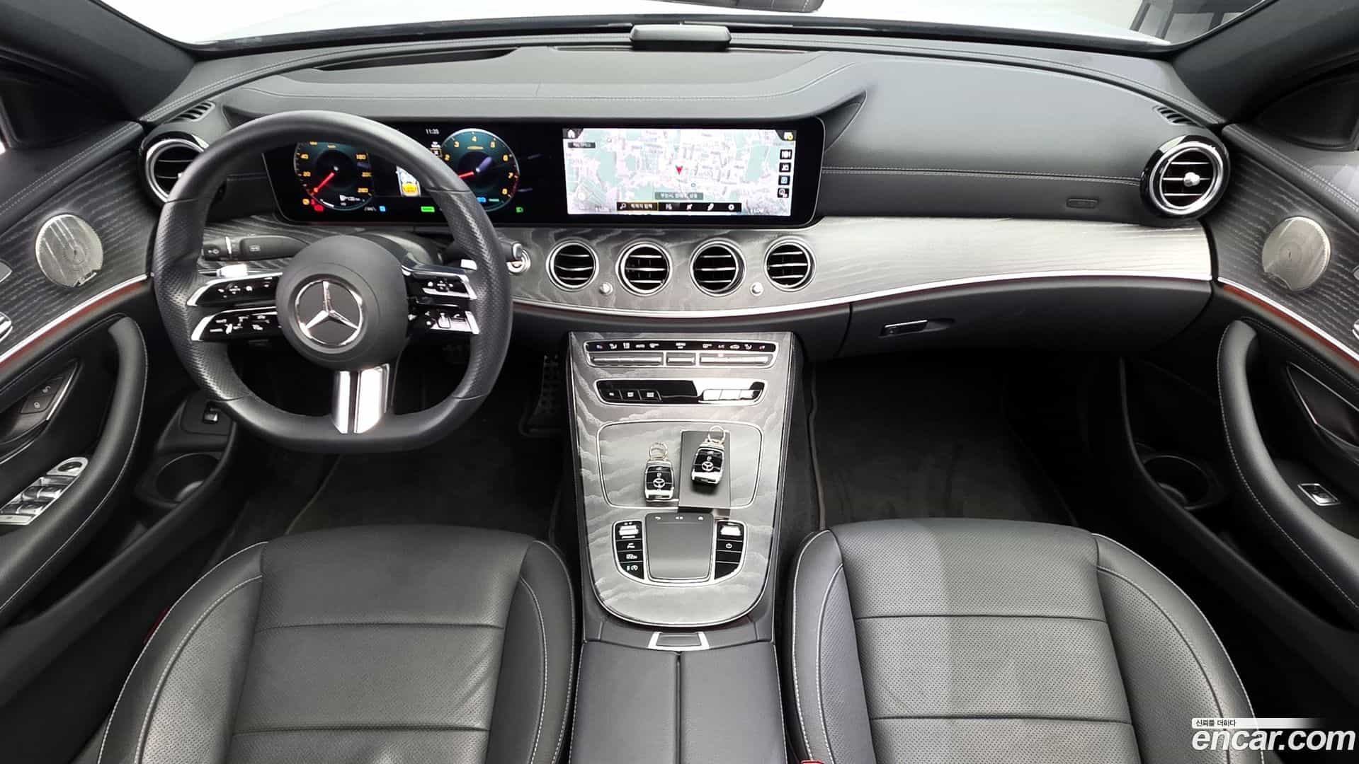 E-Class Mercedes-Benz 2022.4-INNER-007
