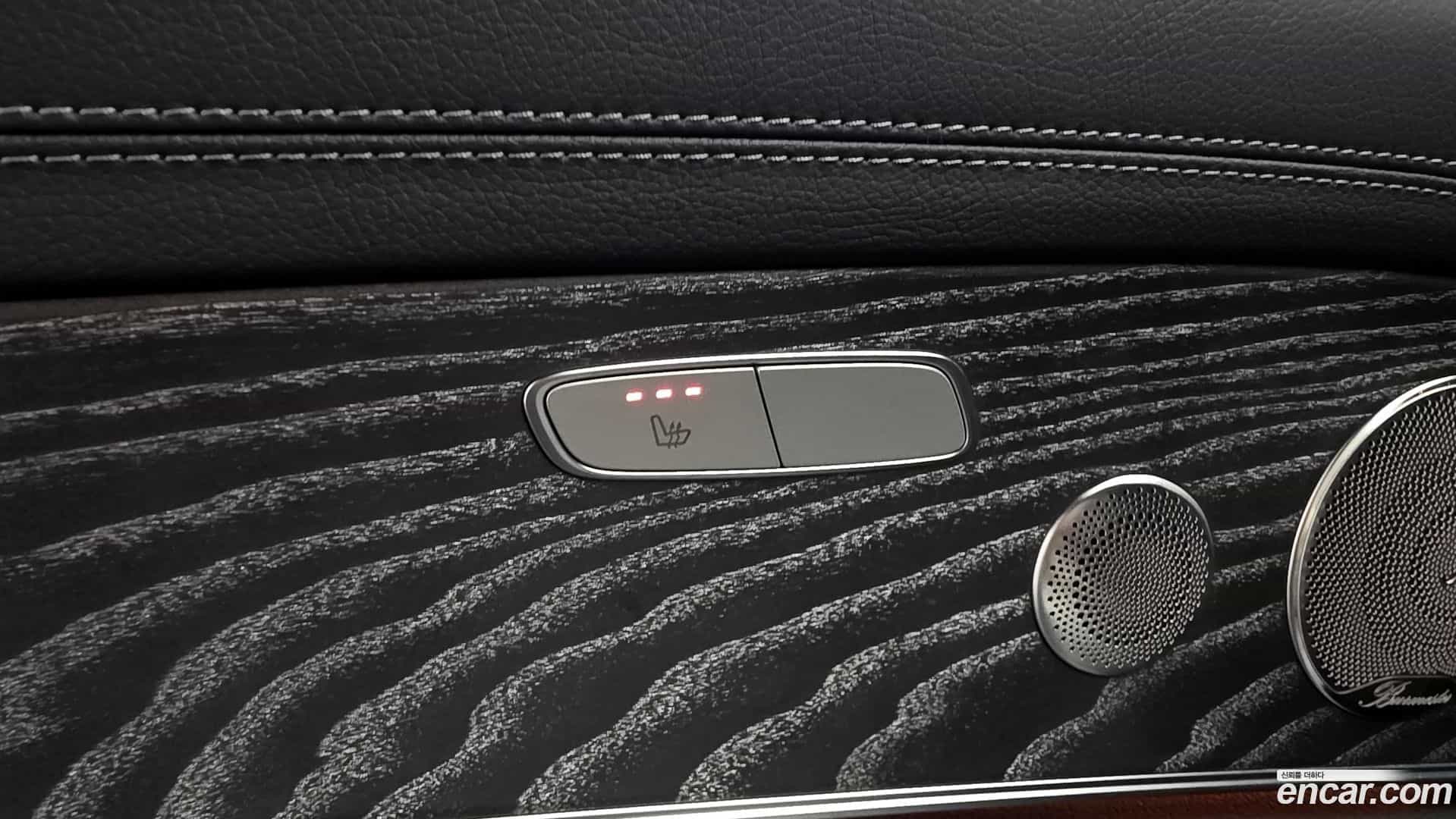 E-Class Mercedes-Benz 2022.4-OPTION-040