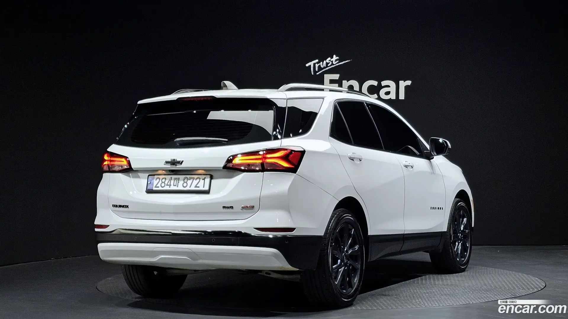 Main__Slider__Photo:Equinox Chevrolet 2022.11-1