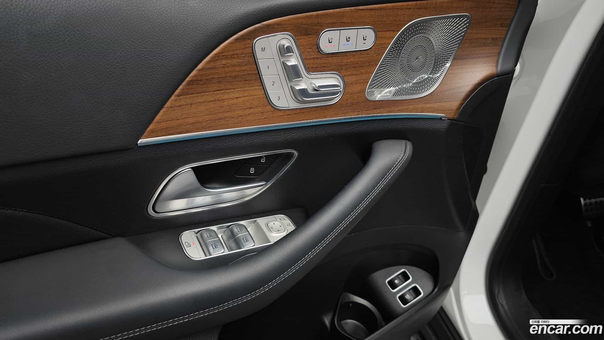 GLE-Class Mercedes-Benz 2022.2-OPTION-022