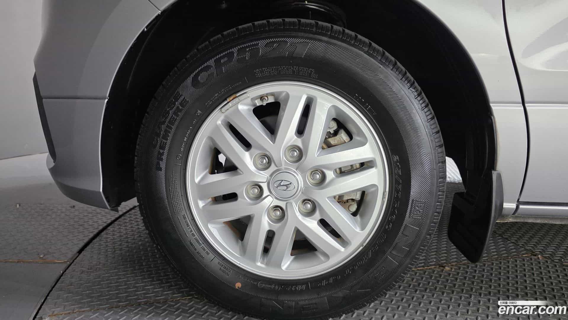 Starex Hyundai 2019.6-OUTER-005