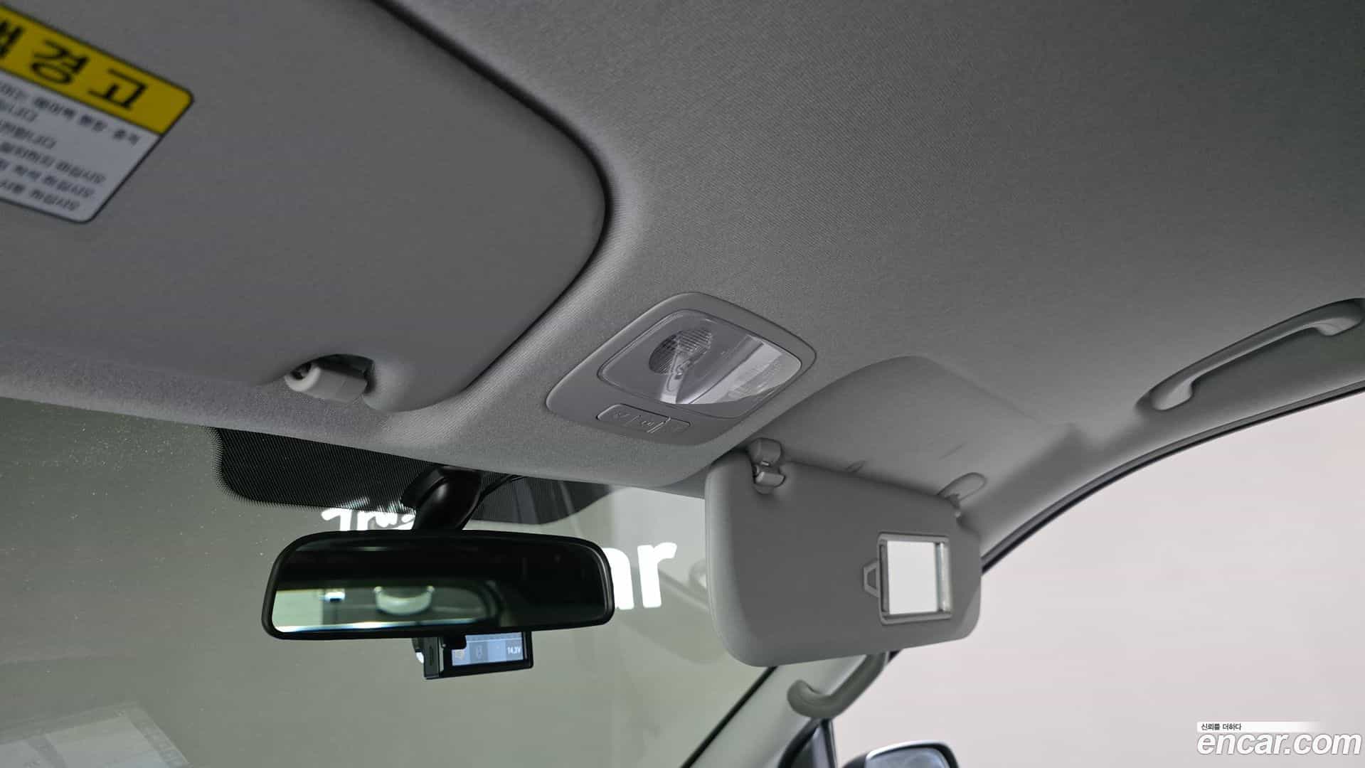 Starex Hyundai 2019.6-OPTION-042