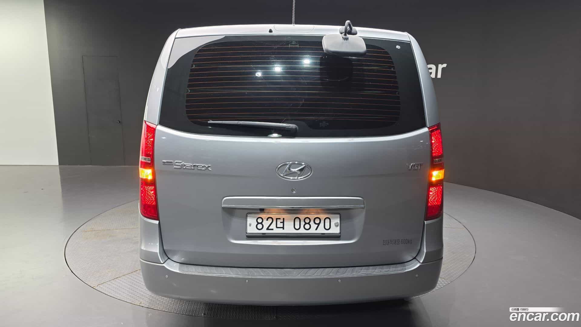 Starex Hyundai 2019.6-OPTION-043