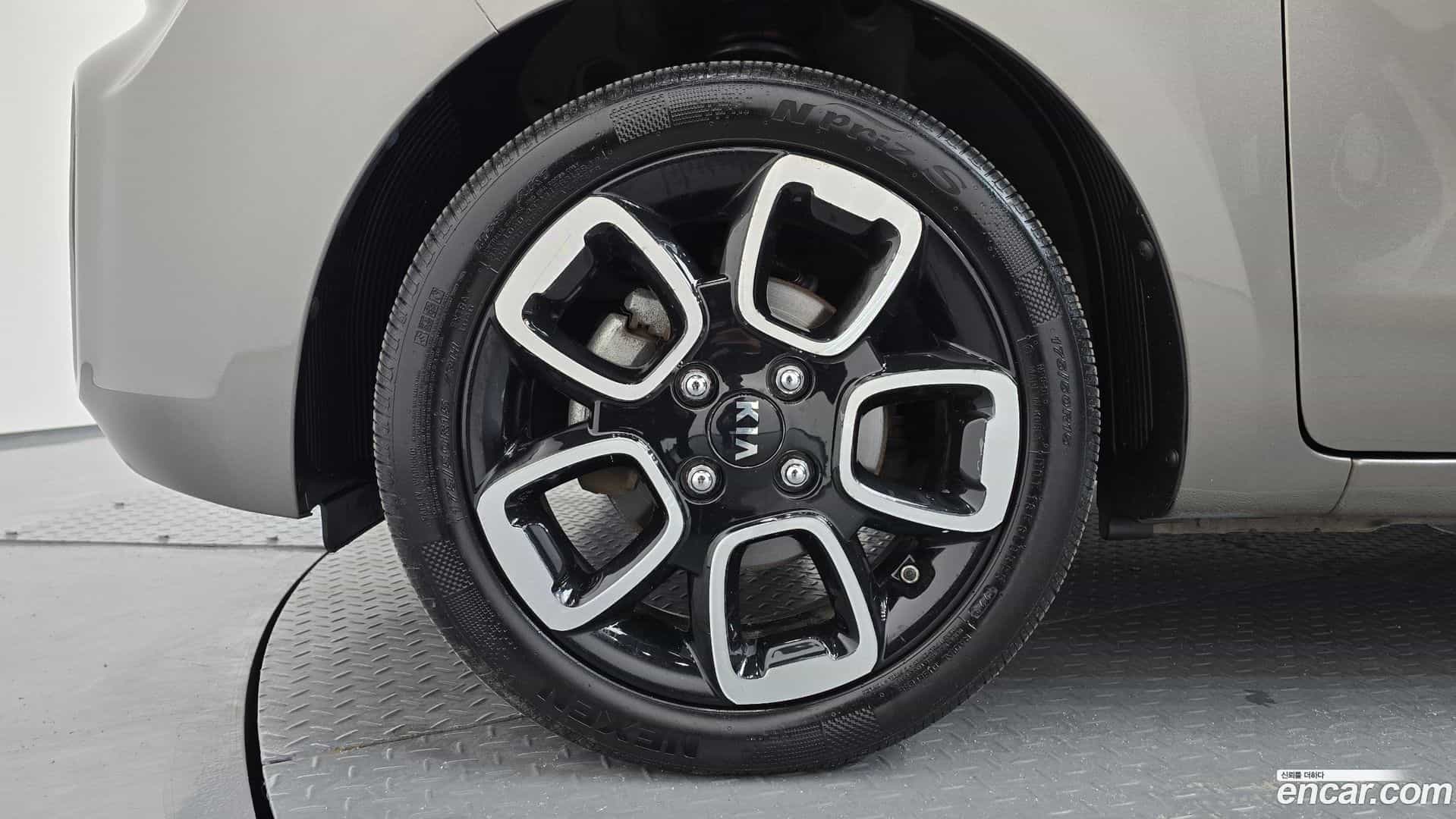 RAY Kia 2020.5-OUTER-005