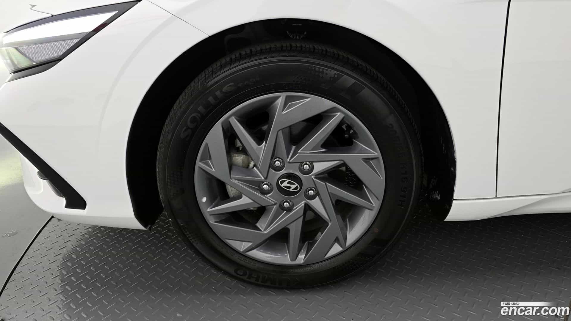 AVANTE Hyundai 2023.2-OUTER-031
