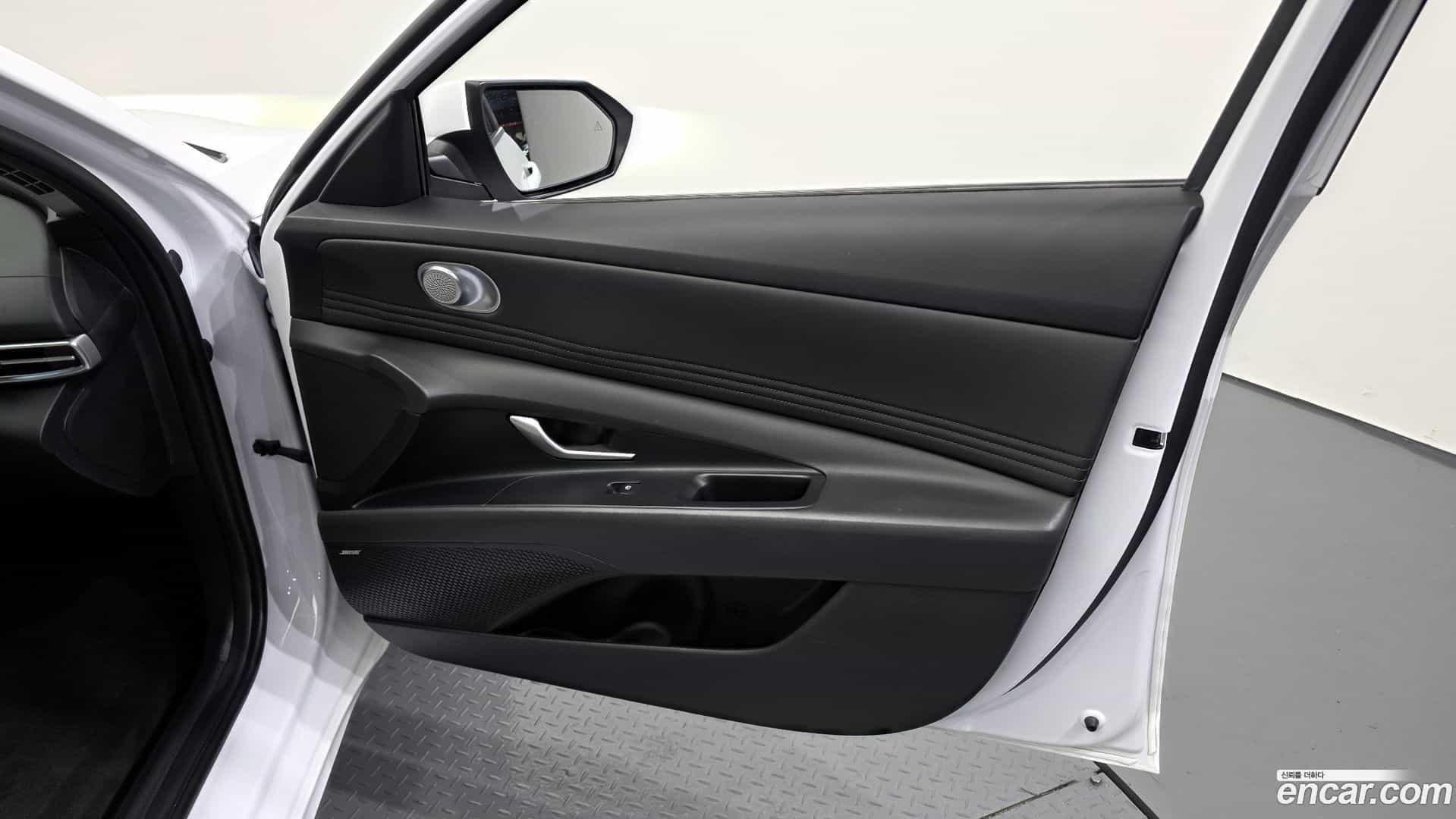 AVANTE Hyundai 2023.2-INNER-034