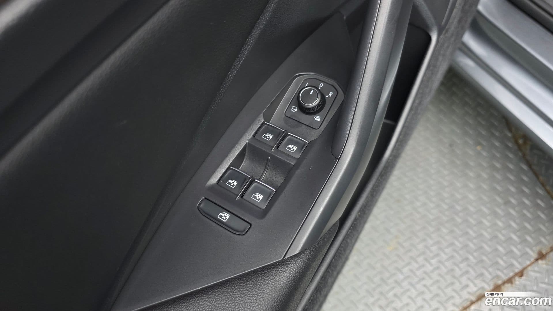 Main__Slider__Photo:Jetta Volkswagen 2021.11-10