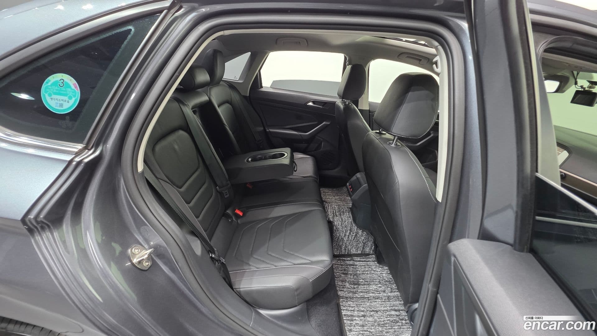 Main__Slider__Photo:Jetta Volkswagen 2021.11-17