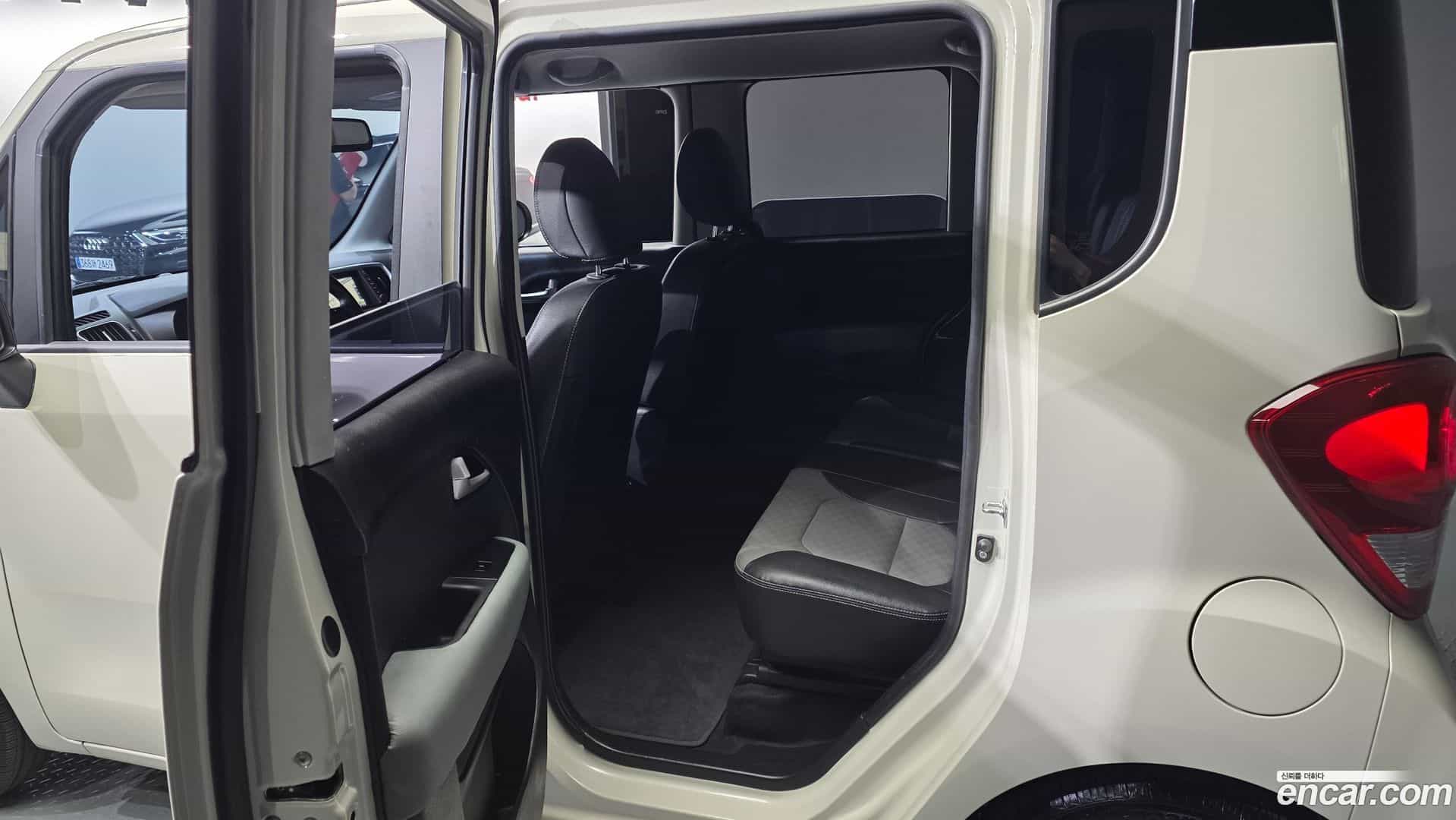 RAY Kia 2021.6-OPTION-024