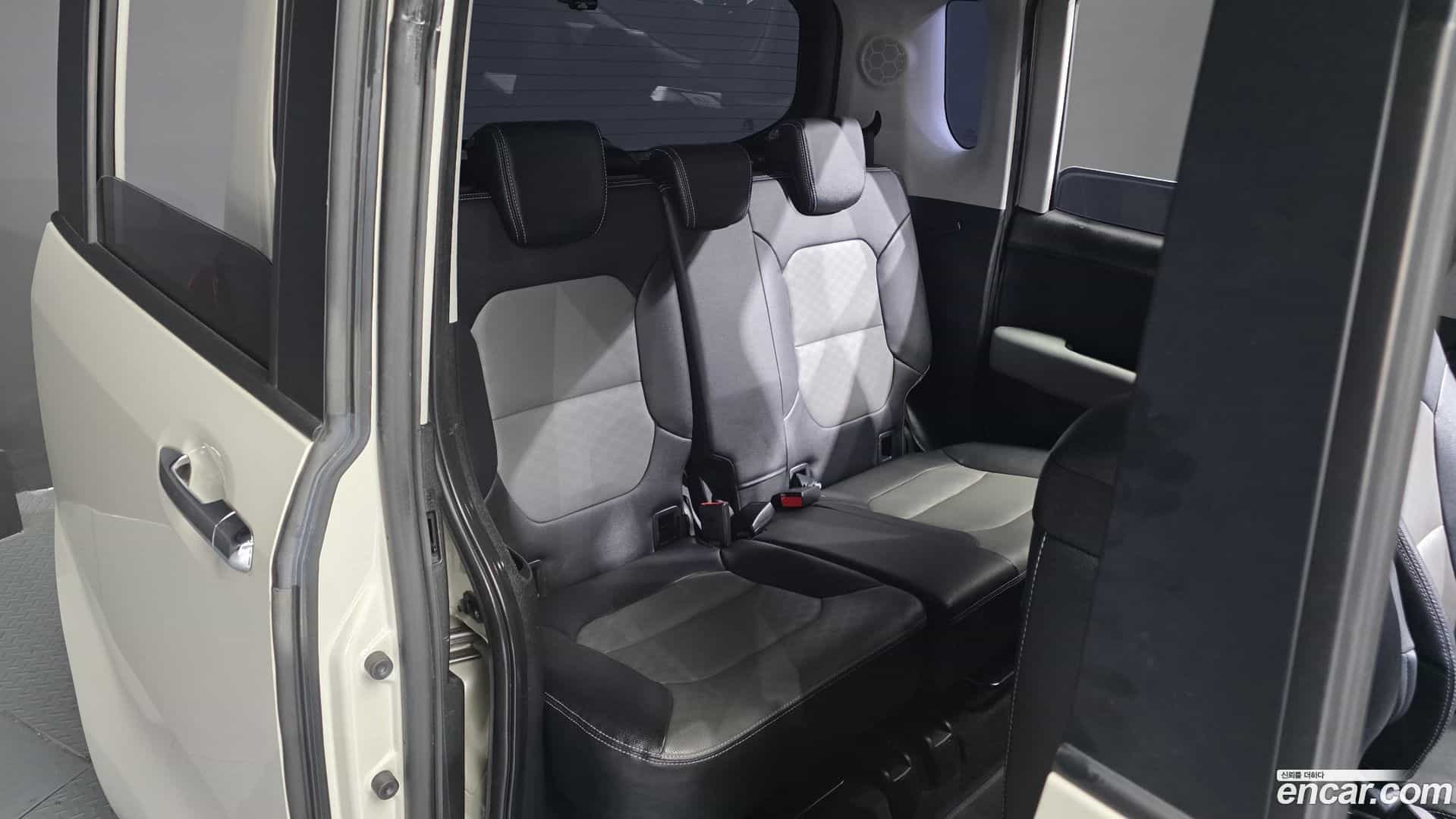 RAY Kia 2021.6-INNER-036