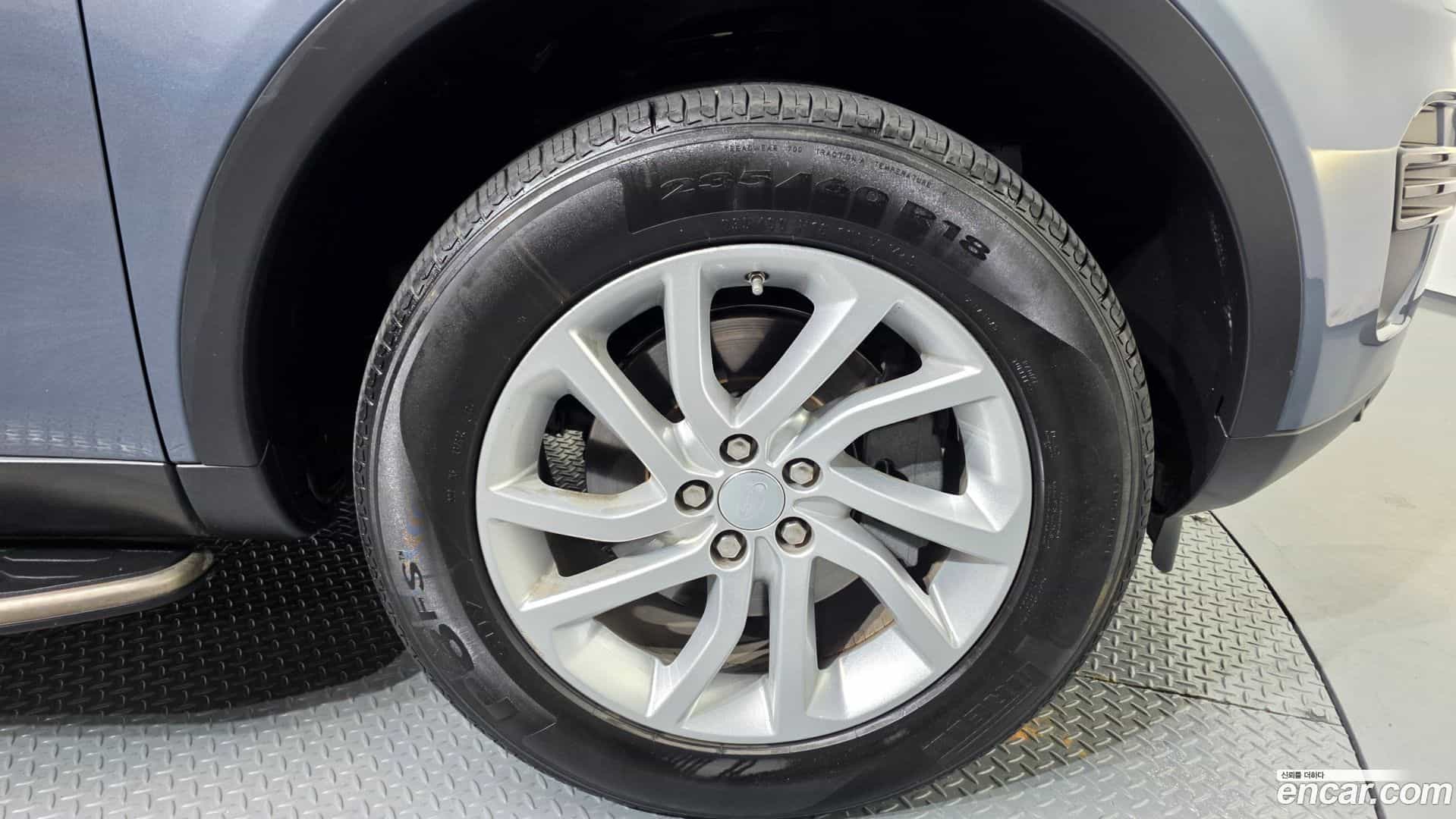Discovery Sport Land Rover 2019.1-OUTER-031