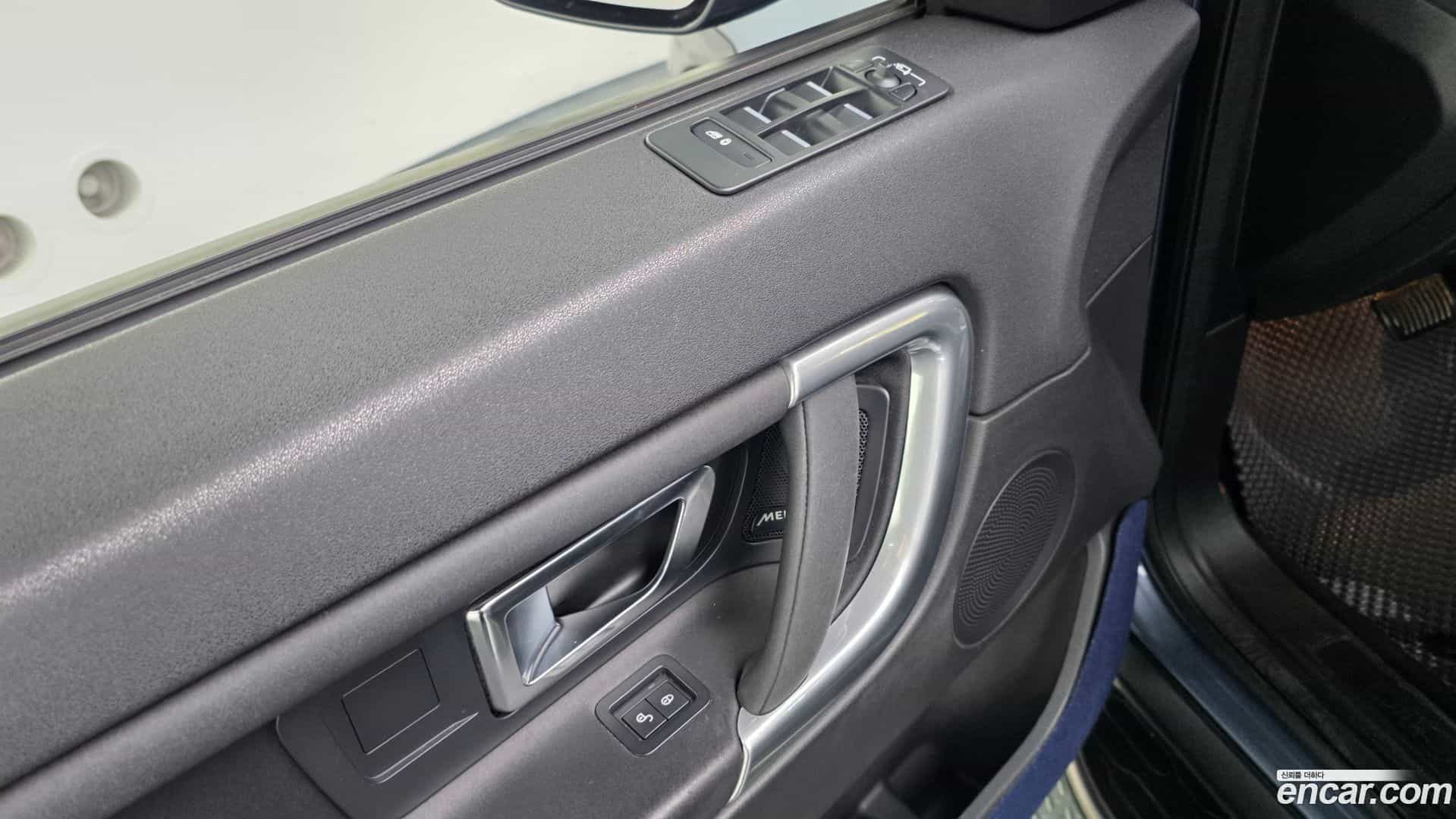 Discovery Sport Land Rover 2019.1-OPTION-040