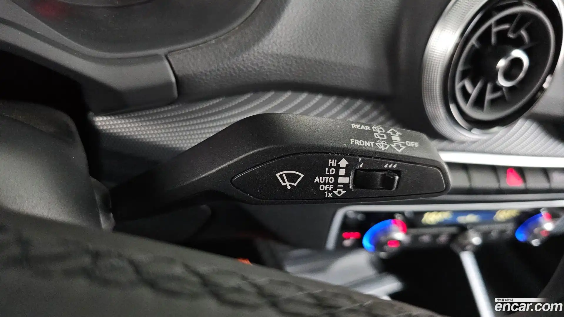 Q2 Audi 2023.6-OPTION-041