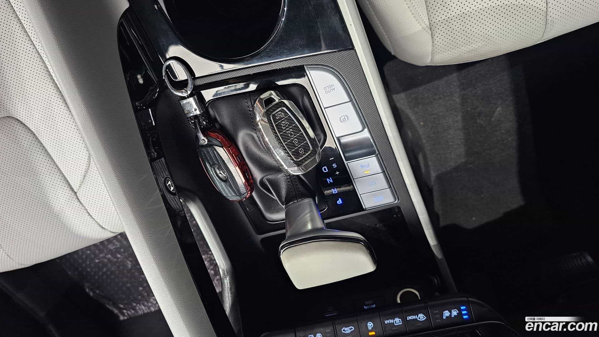 AVANTE Hyundai 2020.8-INNER-009