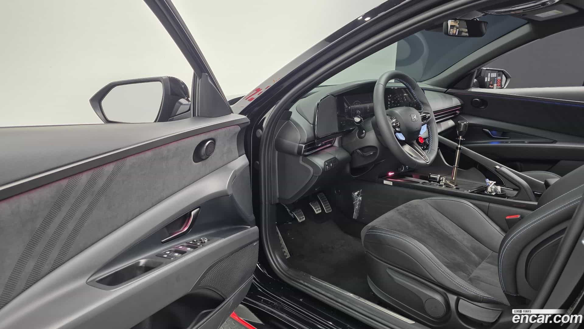 AVANTE Hyundai 2025.11-INNER-010