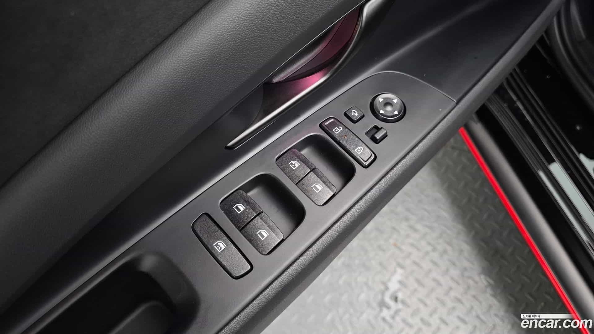 AVANTE Hyundai 2025.11-OPTION-042