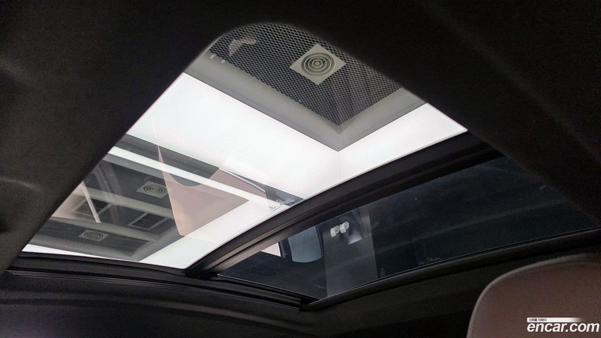 Main__Slider__Photo:X4 BMW 2020.6-18