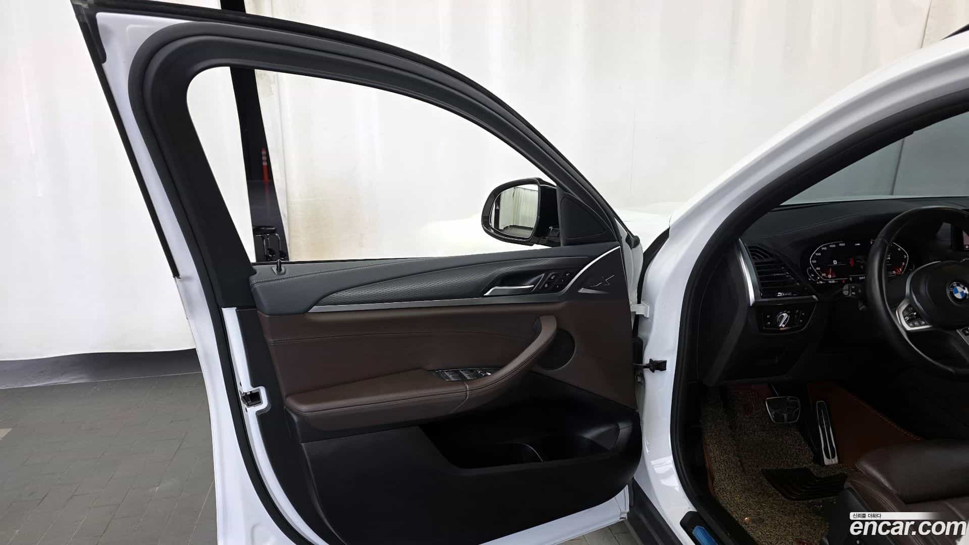 X4 BMW 2020.6-INNER-034