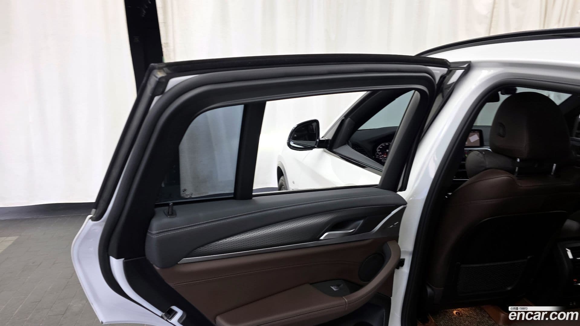 Main__Slider__Photo:X4 BMW 2020.6-24