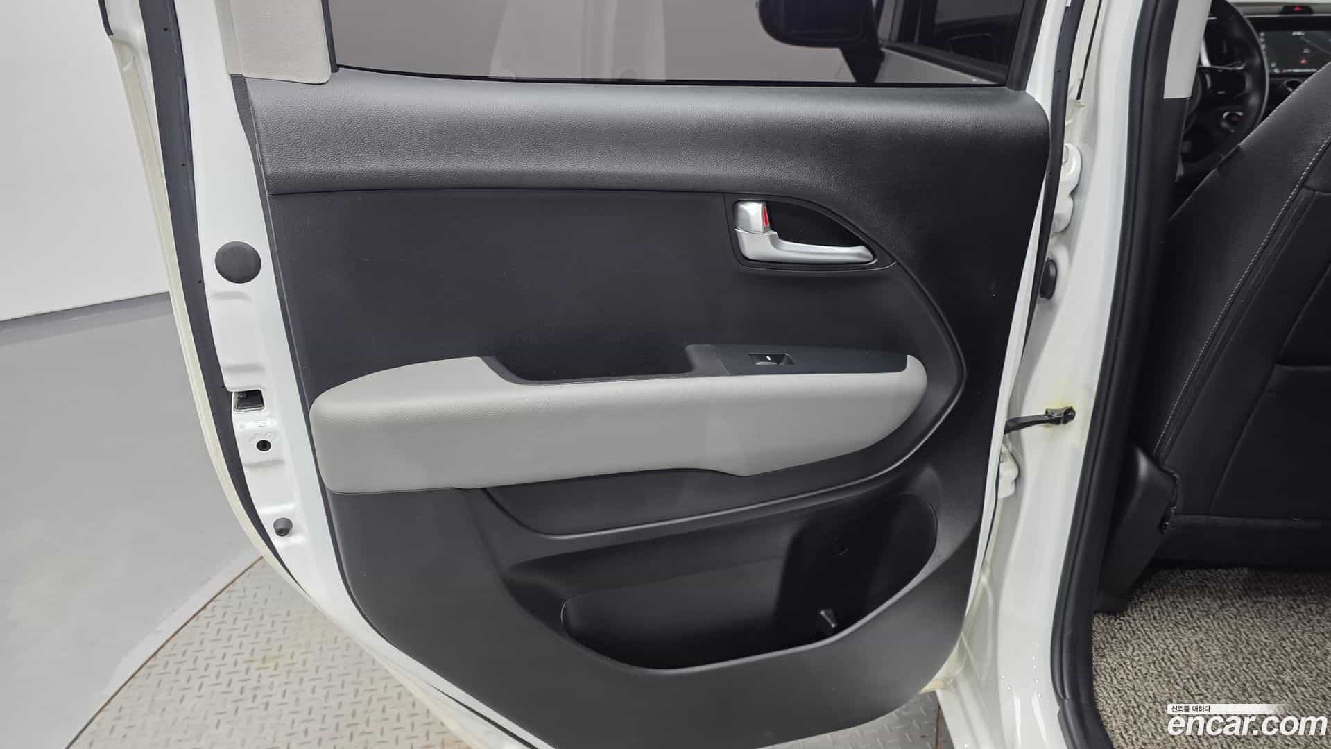 RAY Kia 2019.7-INNER-035