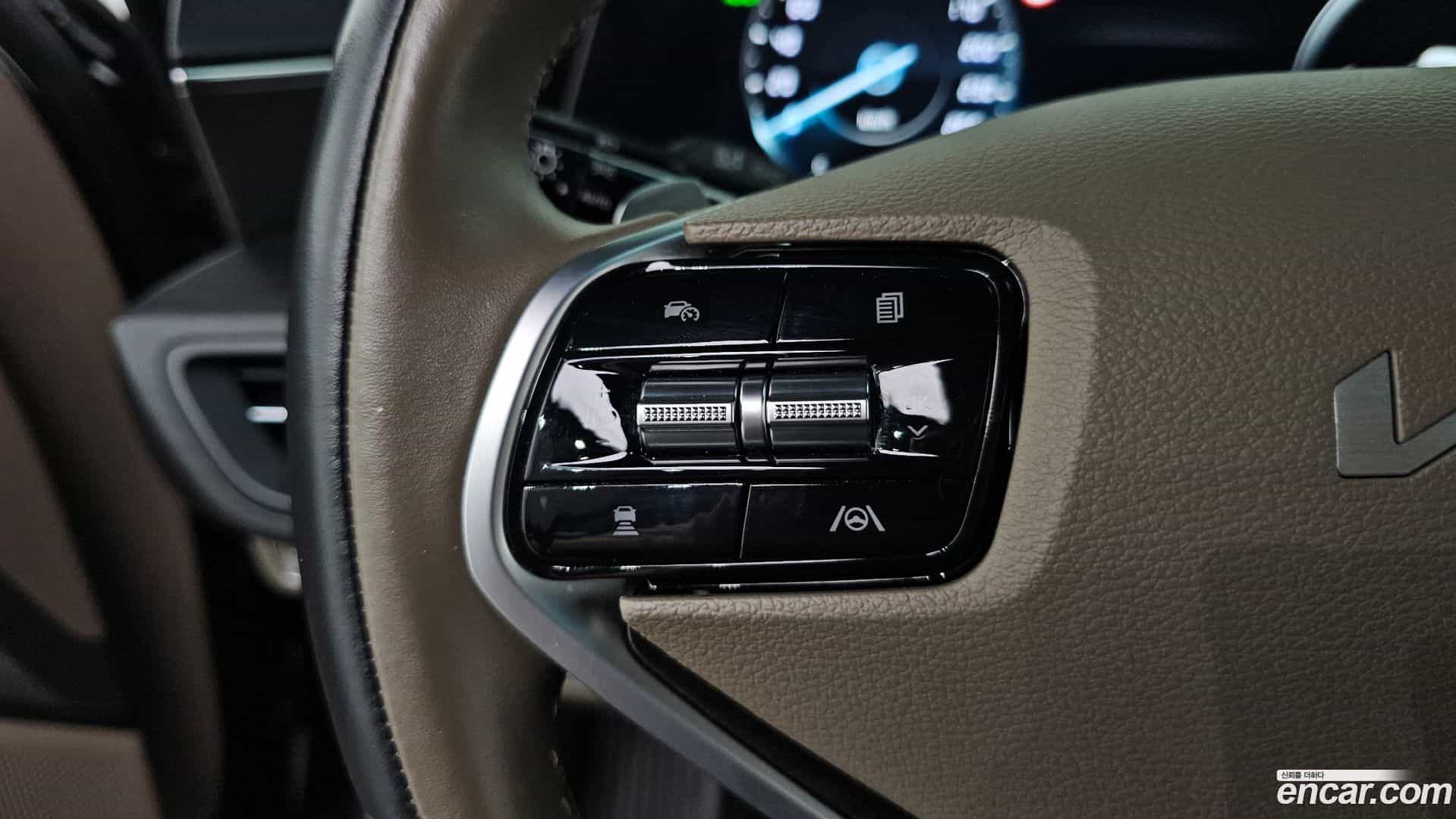 K8 Kia 2023.9-OPTION-041