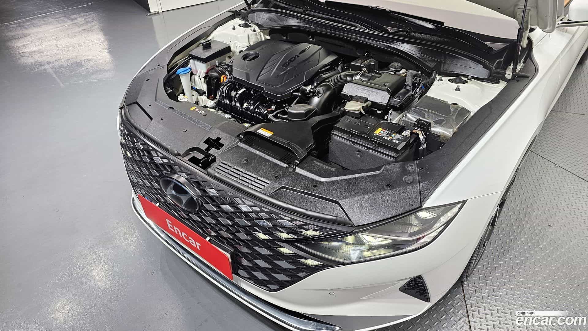 Grandeur Hyundai 2021.4-OUTER-006