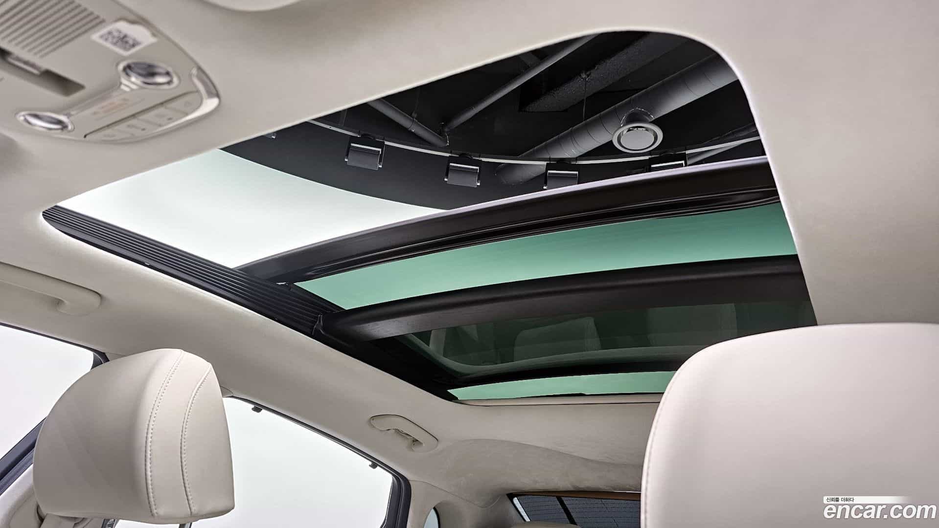 Grandeur Hyundai 2021.4-OPTION-023