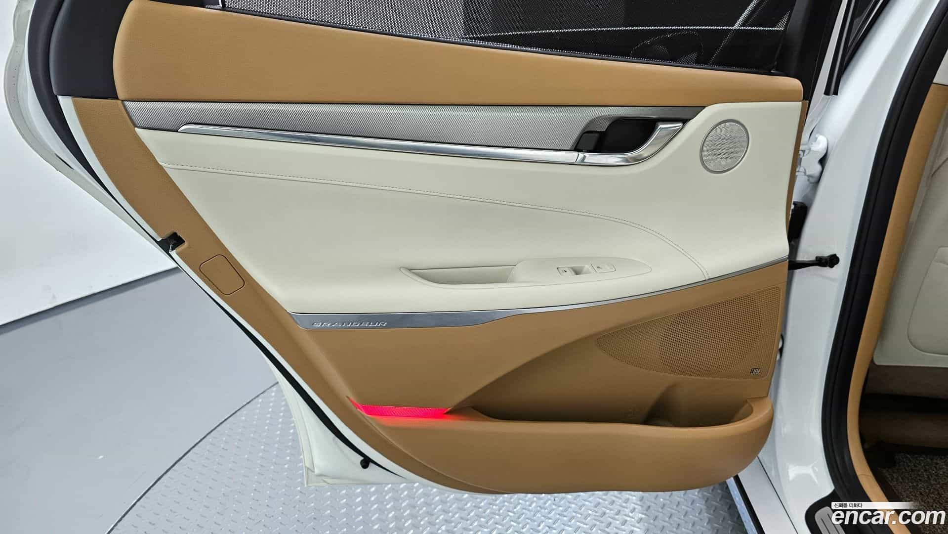 Grandeur Hyundai 2021.4-INNER-035