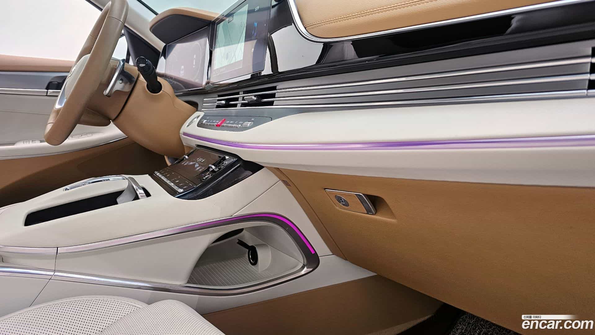 Grandeur Hyundai 2021.4-OPTION-044