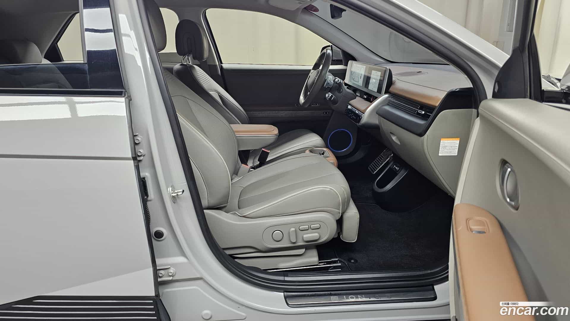 Ioniq5 Hyundai 2022.2-INNER-036
