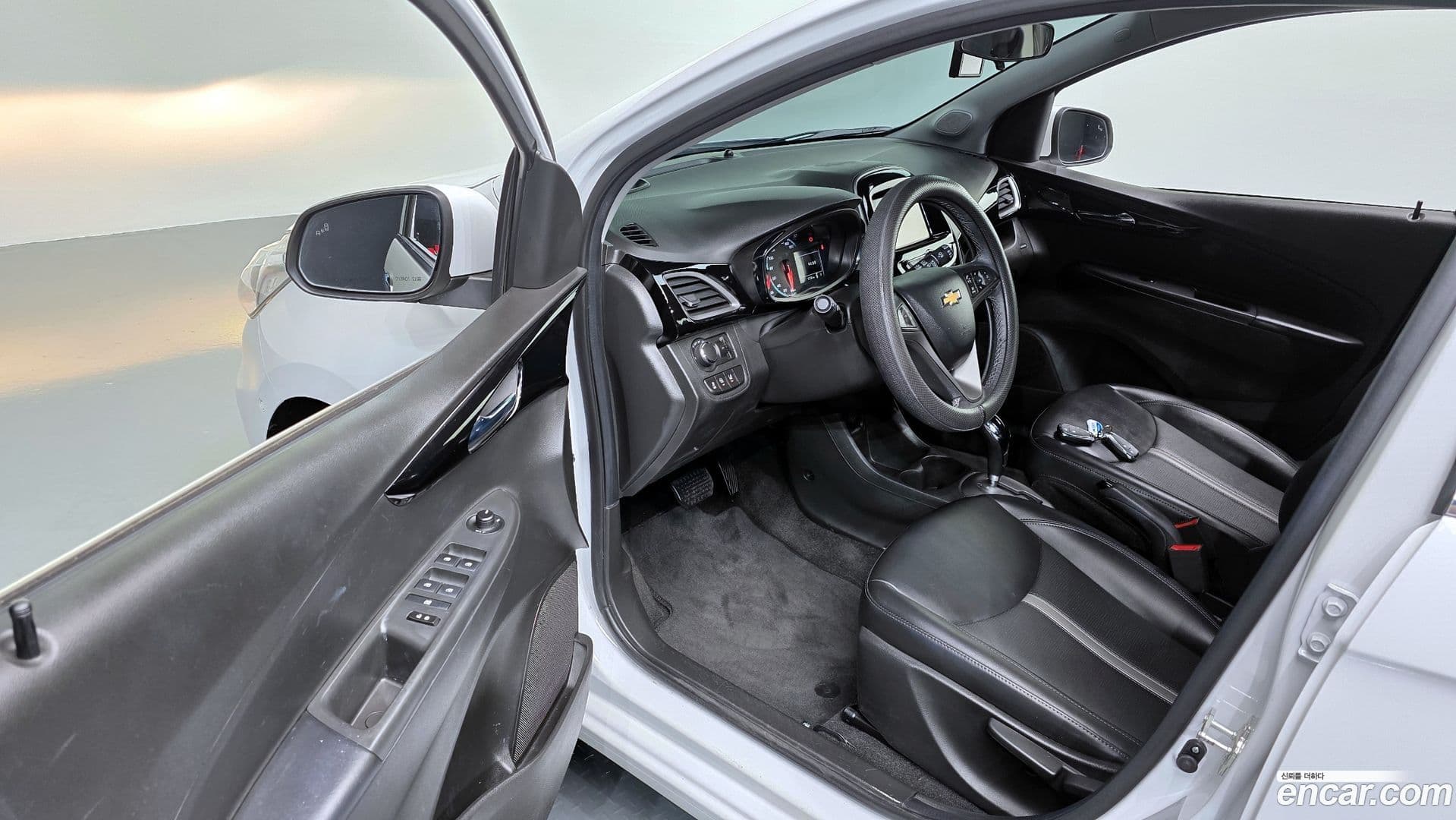 Main__Slider__Photo:Spark Chevrolet 2022.11-9