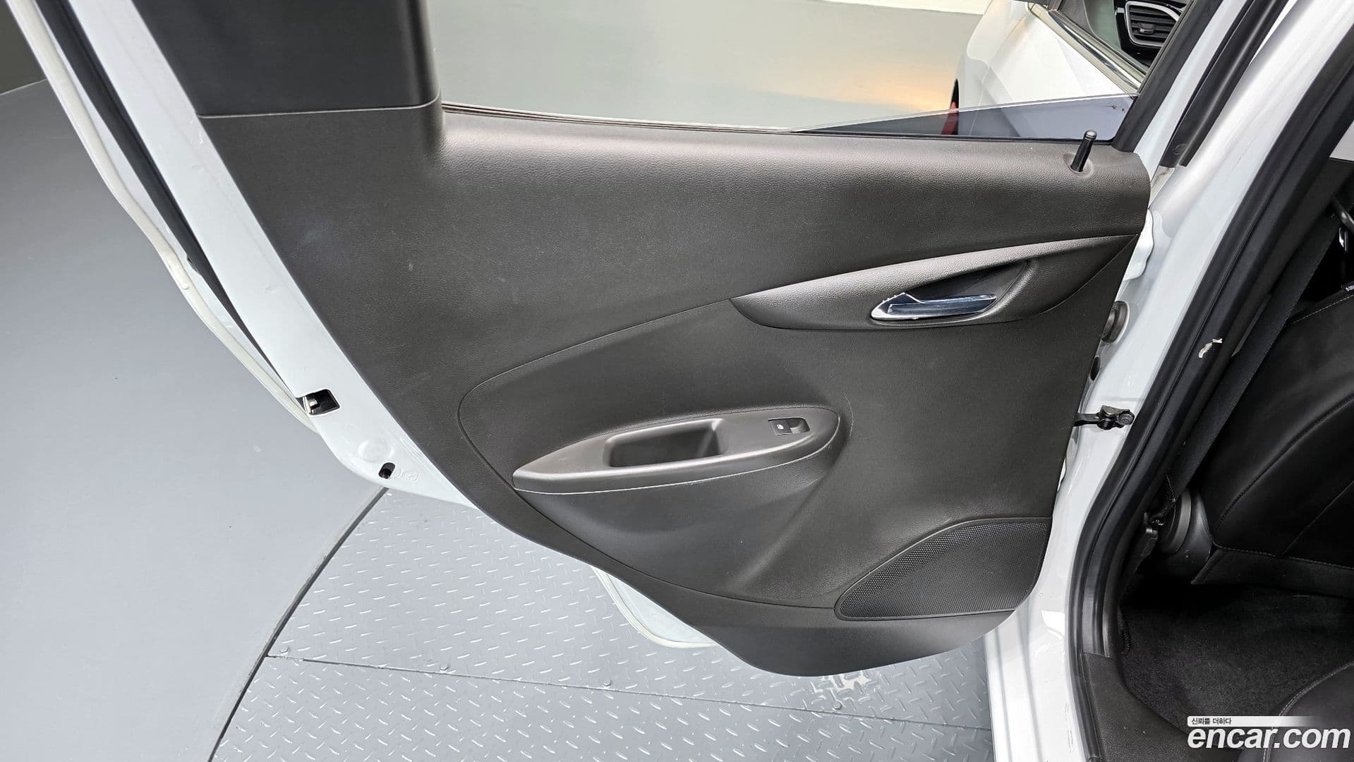 Main__Slider__Photo:Spark Chevrolet 2022.11-24